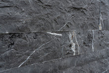 Carica l'immagine nel visualizzatore di Gallery, Pietra Grey