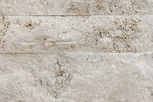 Carica l'immagine nel visualizzatore di Gallery, Travertino Chiaro